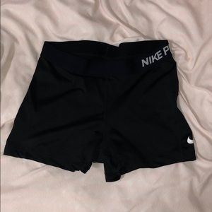NIke short